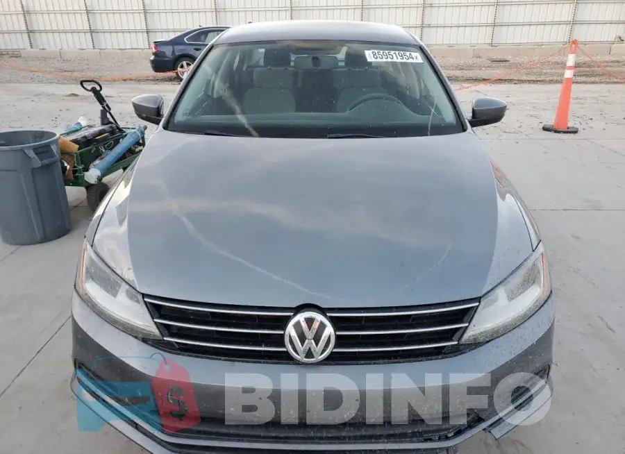 3VW2B7AJXHM353256 Photo# 5