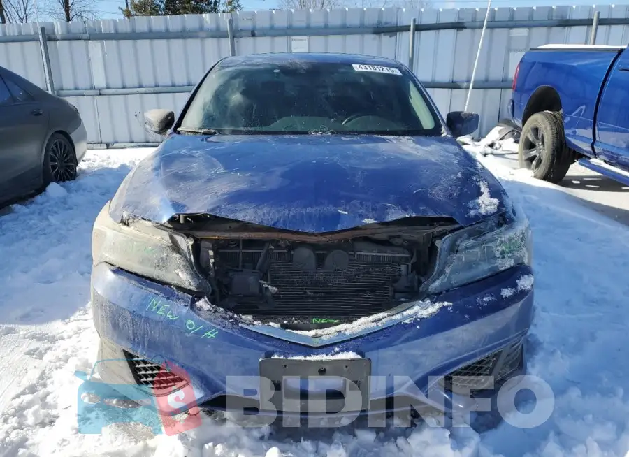 19UDE2F76HA800067 Photo# 5