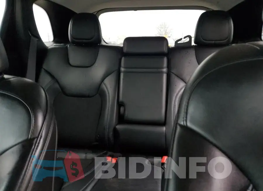 1C4PJMLB2KD409080 Photo# 10