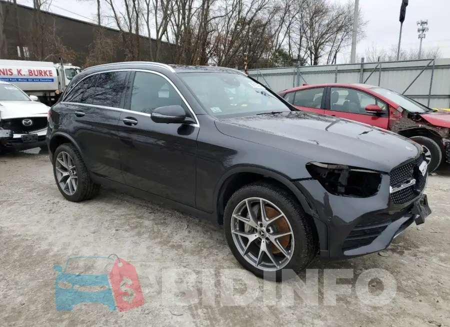 W1N0G8EB2LF765533 Photo# 4