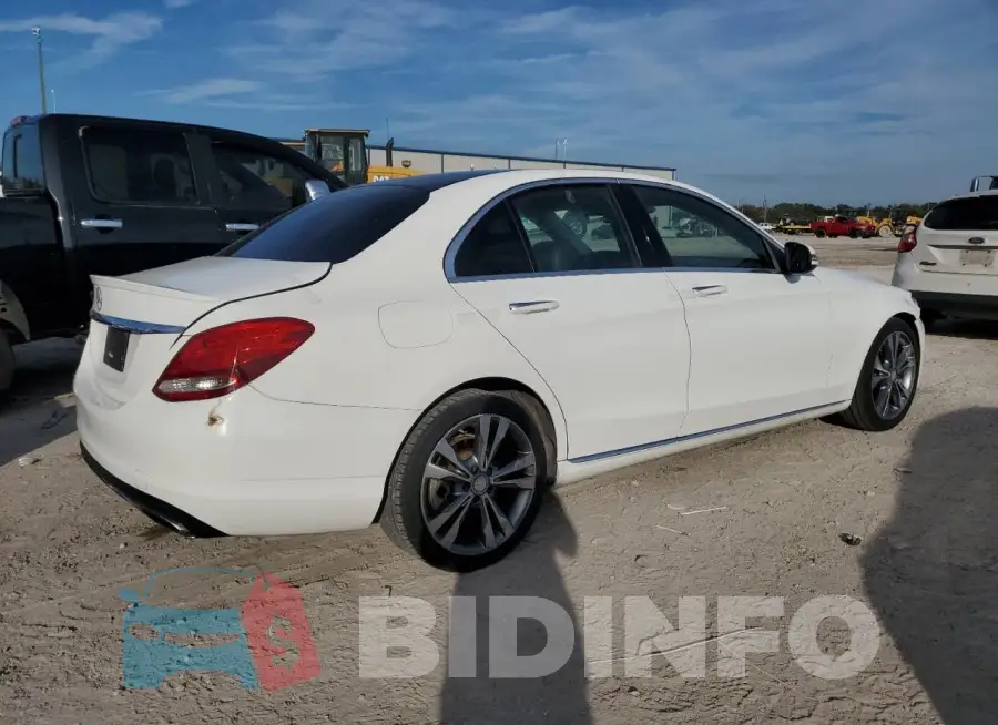 WDDWF4JB6GR166437 Photo# 3