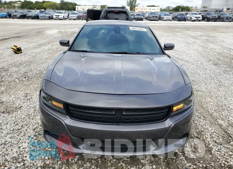 2C3CDXBG1MH643063 Photo# 5