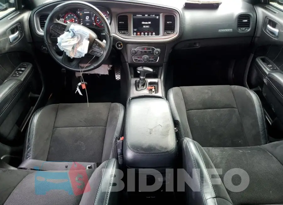 2C3CDXCT4MH632909 Photo# 8