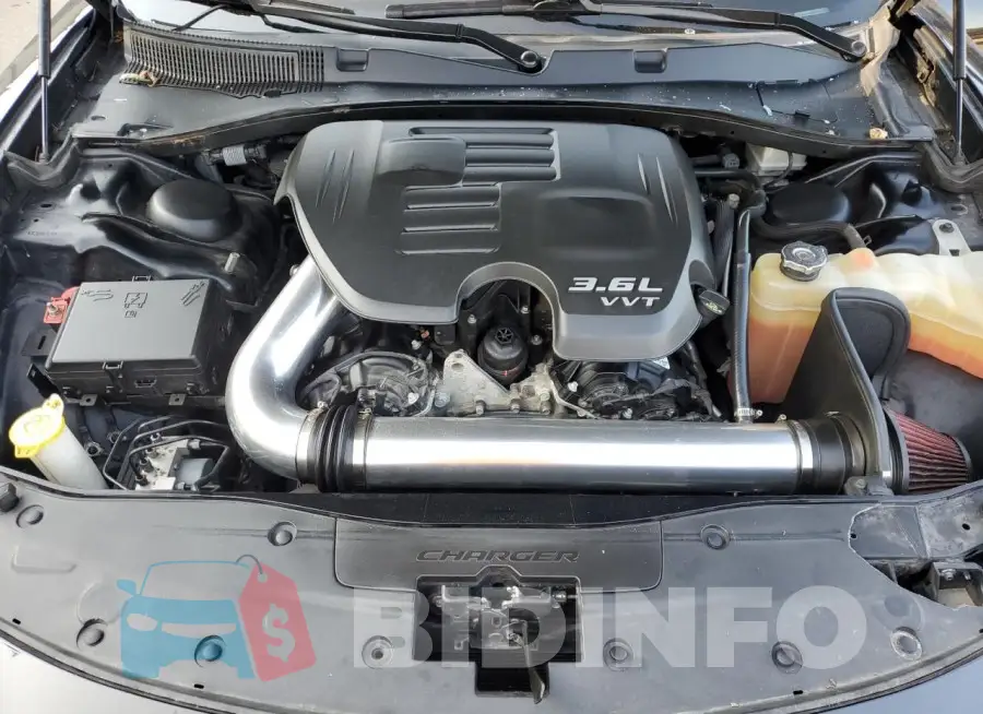 2C3CDXFG7GH175192 Photo# 11