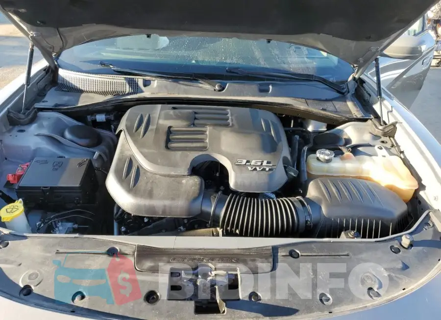 2C3CDXHG3KH691880 Photo# 11