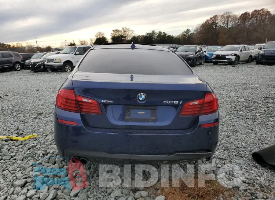 WBA5A7C52GG149477 Photo# 6