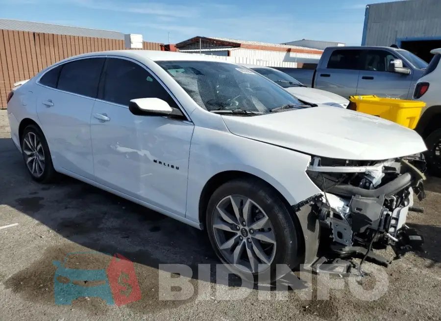 1G1ZG5ST1RF128483 Photo# 4