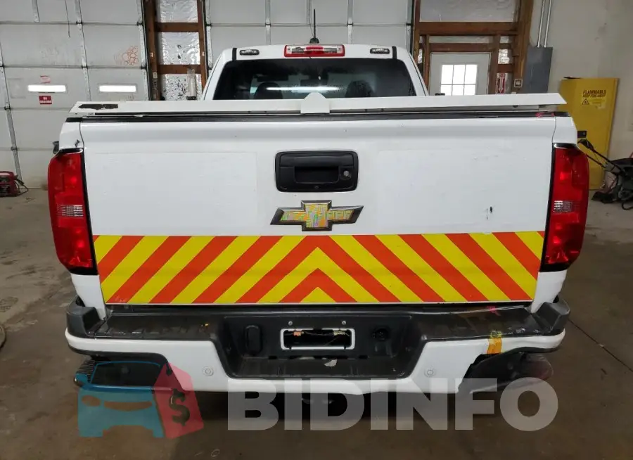 1GCHSCEA6L1215493 Photo# 6