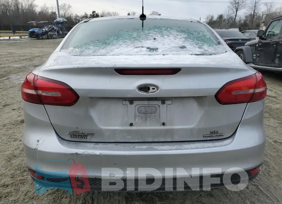1FADP3F24GL314451 Photo# 6