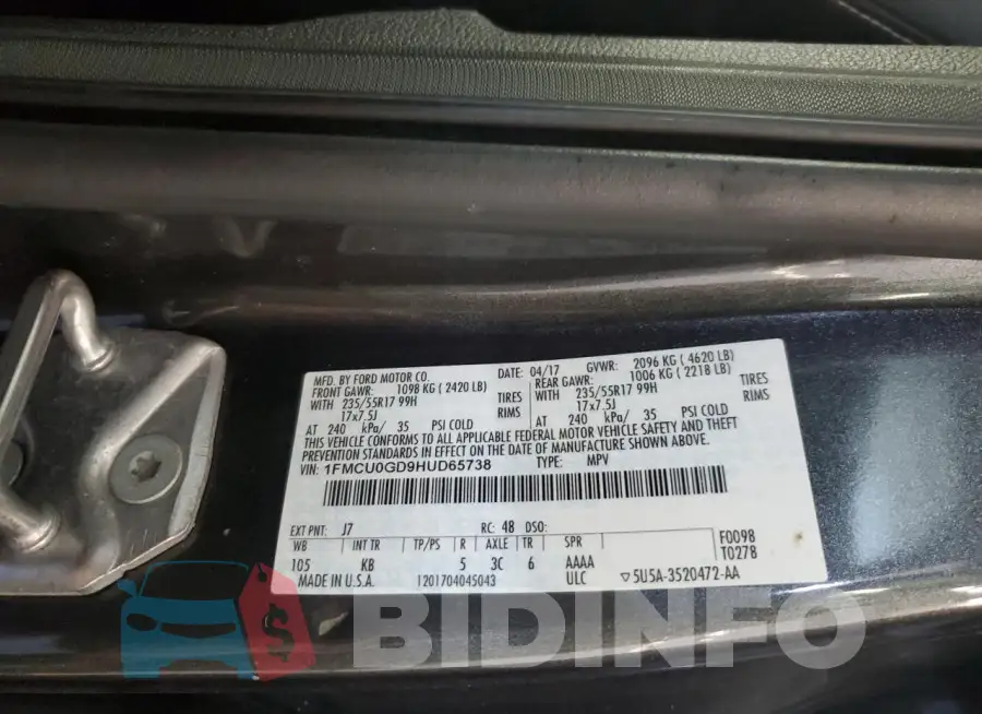 1FMCU0GD9HUD65738 Photo# 13