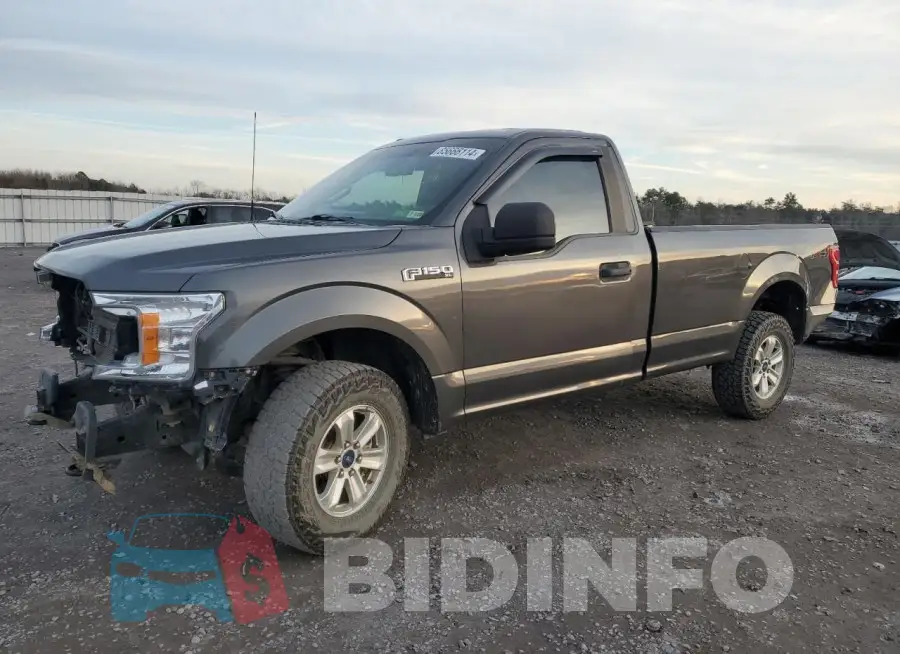 1FTMF1EB3JKF50962 Photo# 1