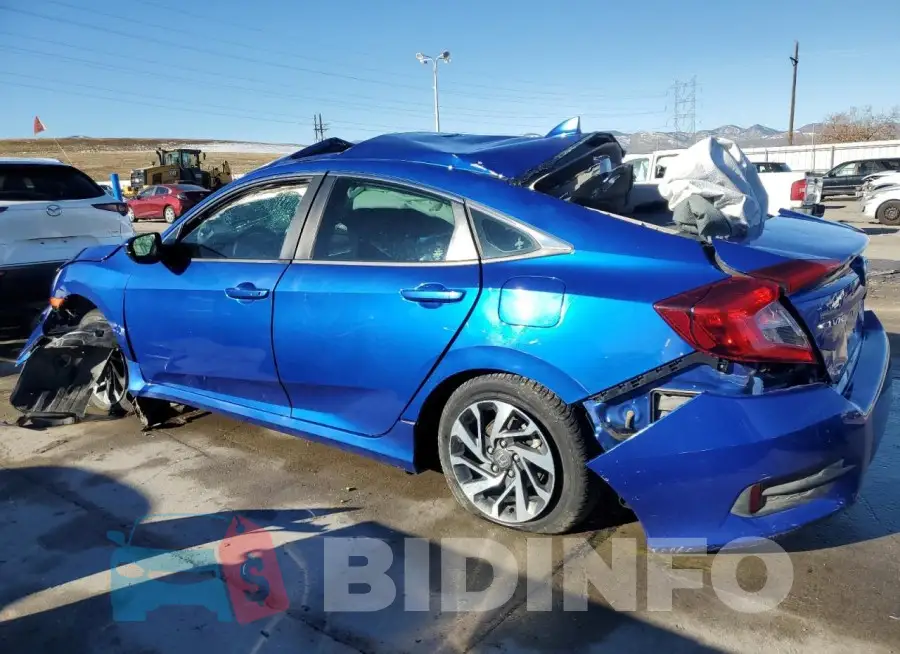 19XFC2F76HE028745 Photo# 2