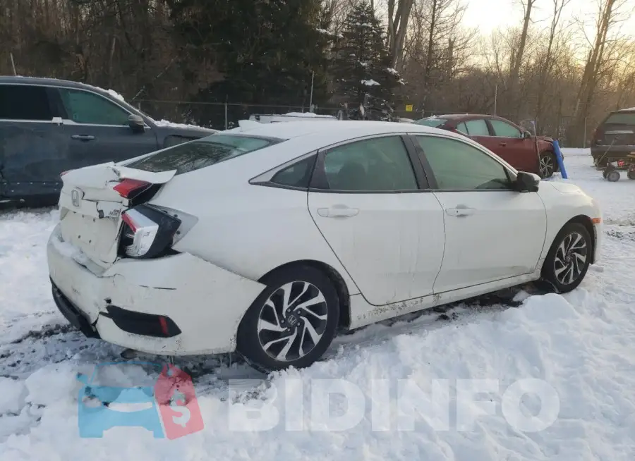 19XFC2F79HE051839 Photo# 3