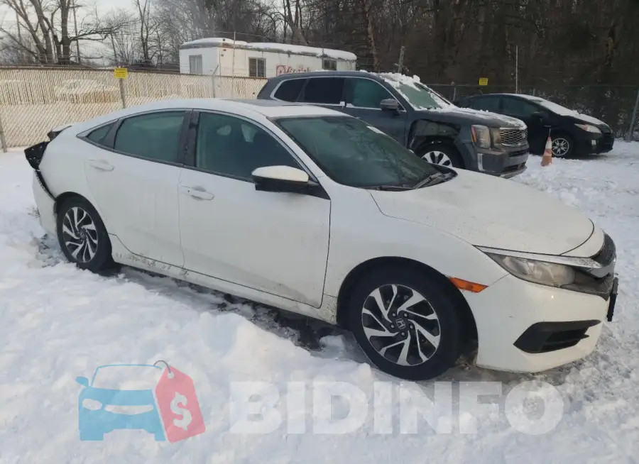 19XFC2F79HE051839 Photo# 4