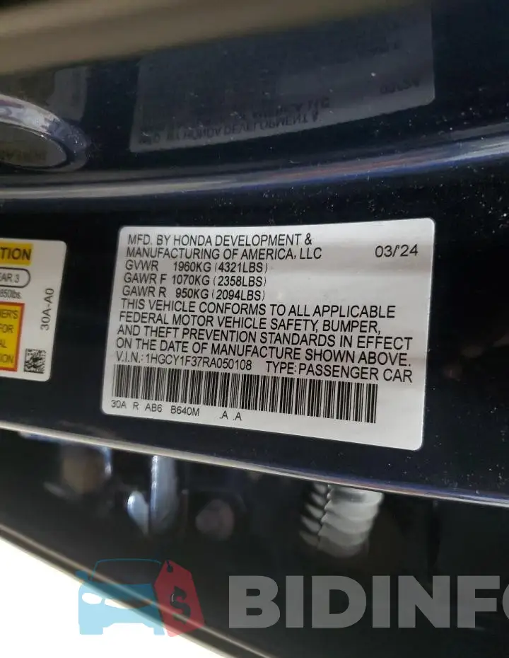 1HGCY1F37RA050108 Photo# 13