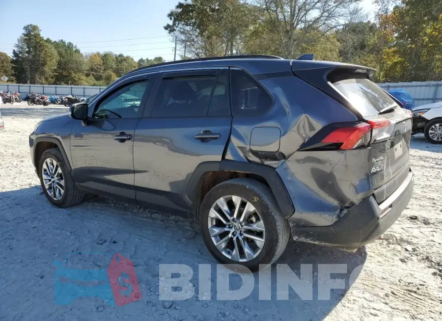 2T3C1RFV8NC176025 Photo# 2