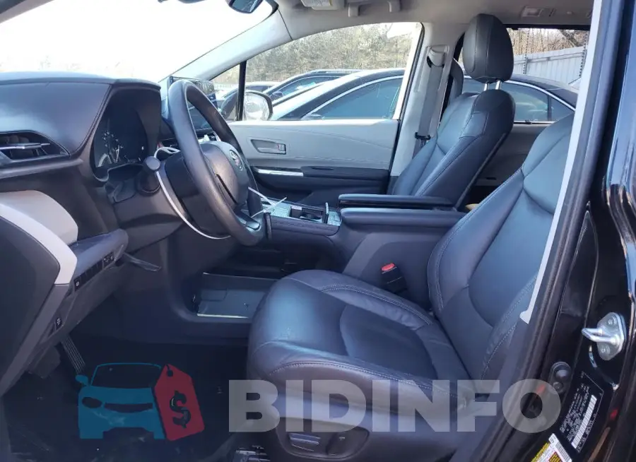 5TDBRKEC8PS147123 Photo# 7