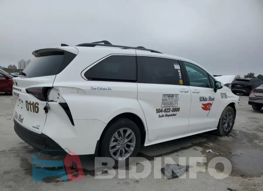 5TDBRKEC8RS195031 Photo# 3