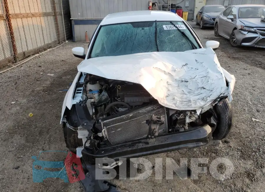 3VW2B7AJ7HM353280 Photo# 5