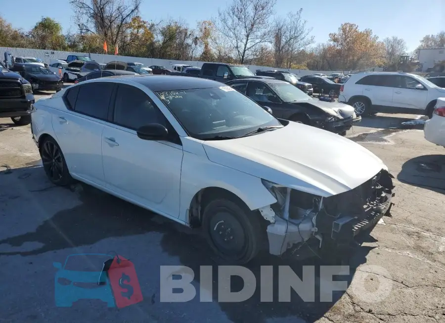 1N4BL4CV6MN348902 Photo# 4