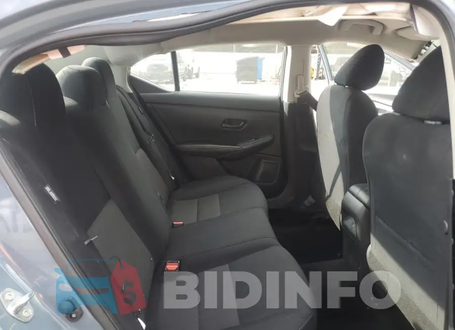 3N1AB8CV8RY222019 Photo# 10