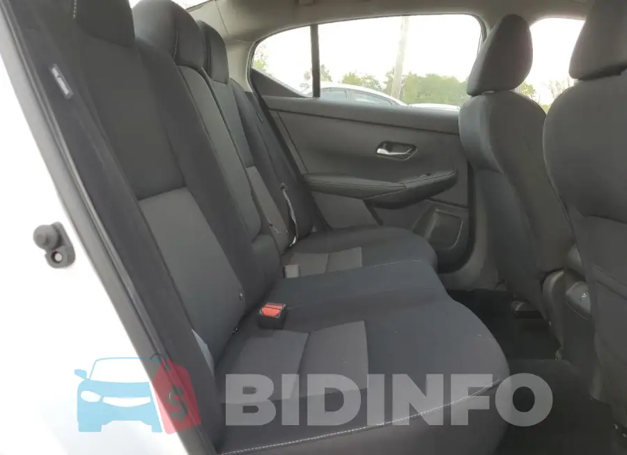 3N1AB8CV9NY293031 Photo# 10