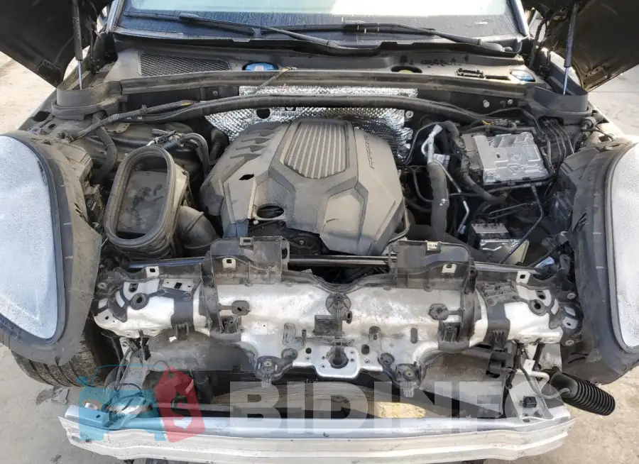 WP1AA2A53PLB19840 Photo# 12