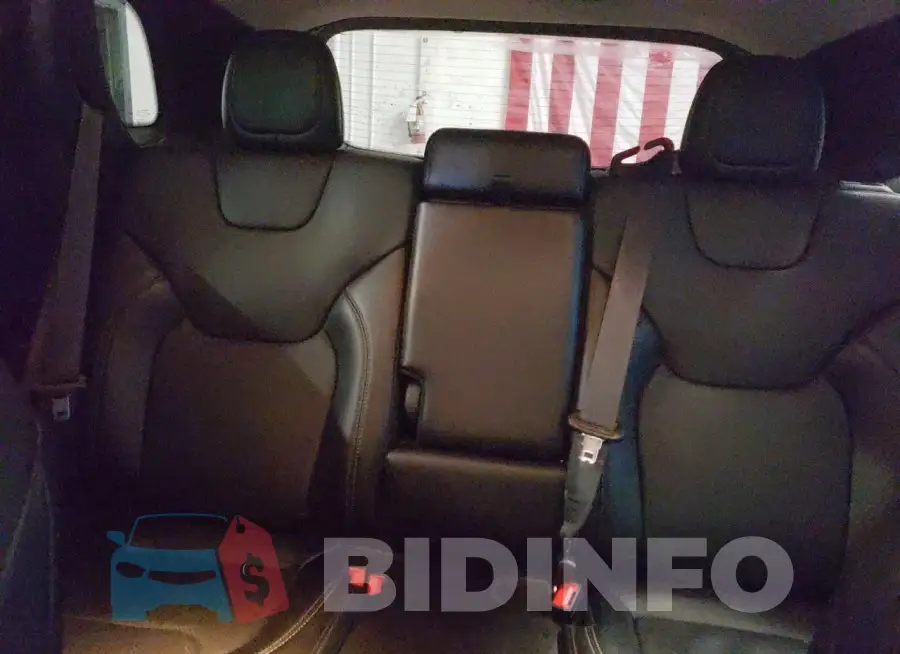 1C4PJMMB8PD115267 Photo# 10