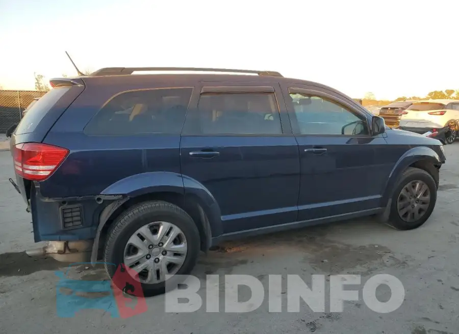 3C4PDCAB6HT638174 Photo# 3