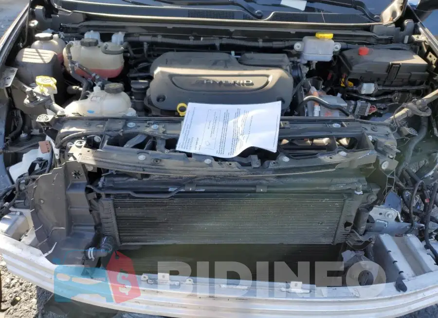 2C4RC1L72NR216037 Photo# 11