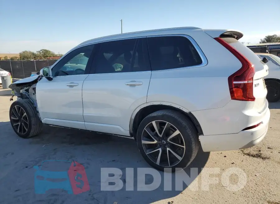 YV4A22PK2N1841849 Photo# 2