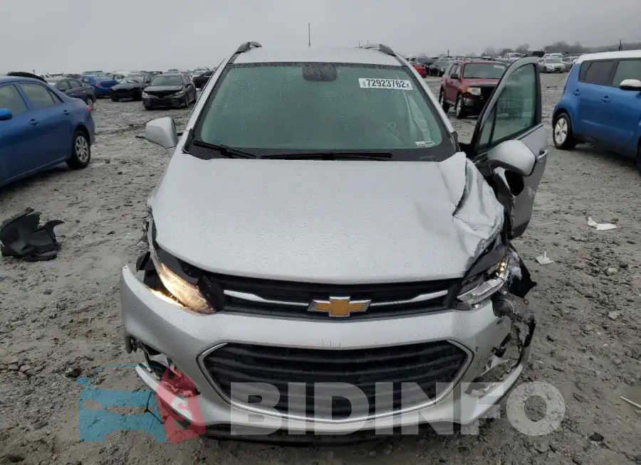 KL7CJLSB2KB843647 Photo# 5