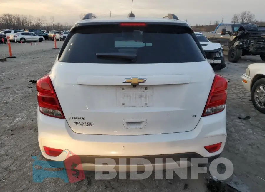 KL7CJLSB7JB719386 Photo# 6