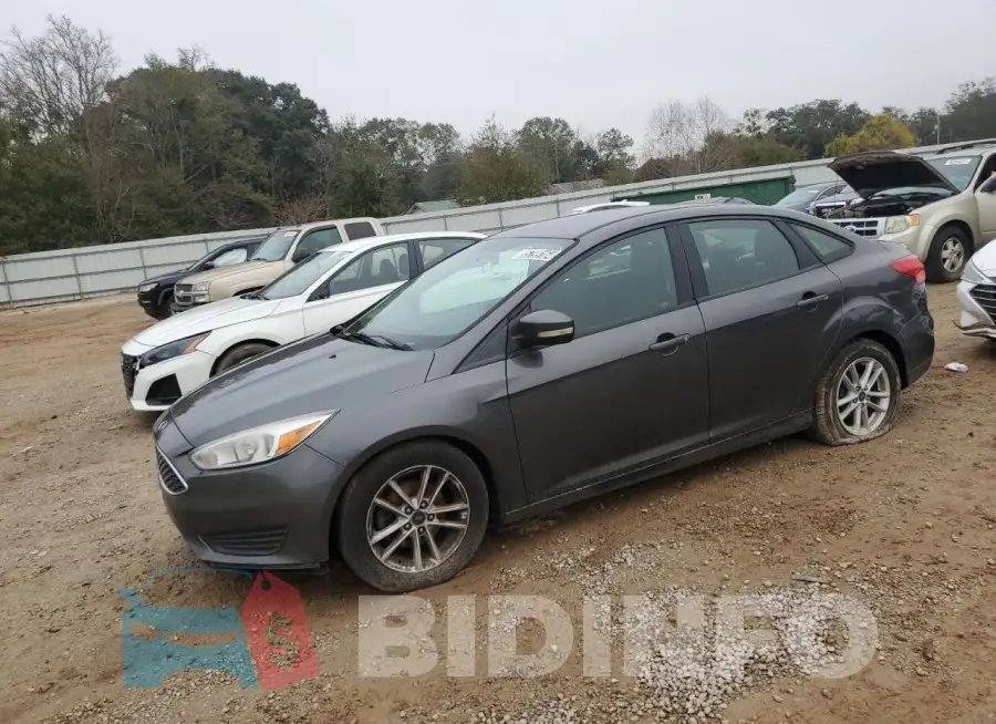 1FADP3F27HL304644 Photo# 1