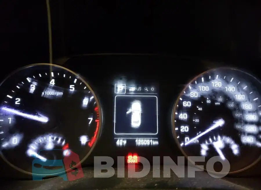 KMHD84LF3HU337621 Photo# 9