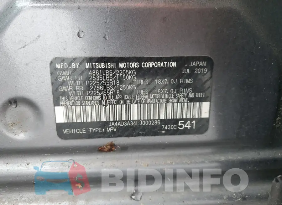 JA4AD3A34LJ000286 Photo# 12