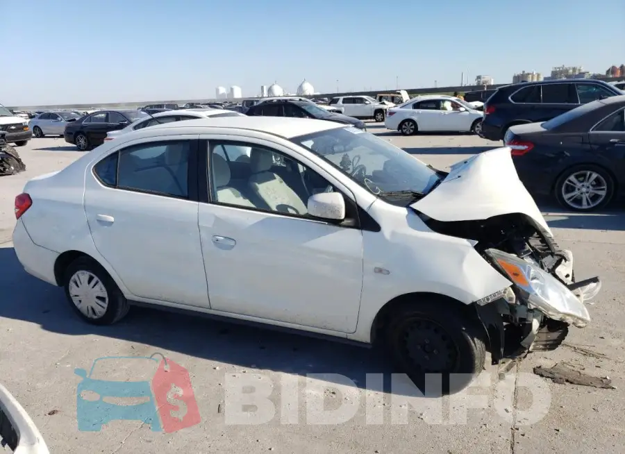 ML32F3FJ2KHF04990 Photo# 4