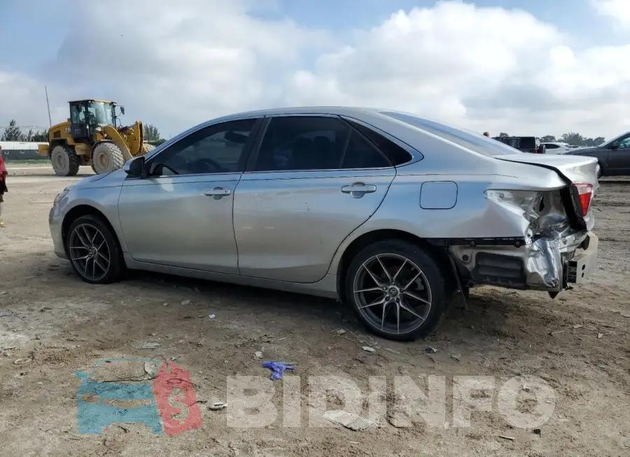 4T4BF1FK3GR555535 Photo# 2