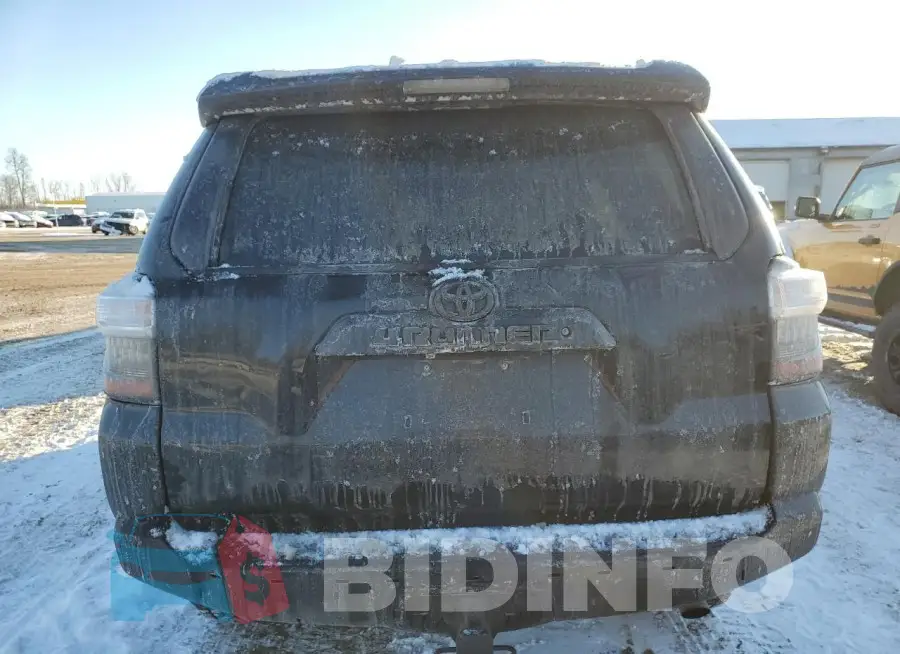 JTEBU5JR5G5315585 Photo# 6
