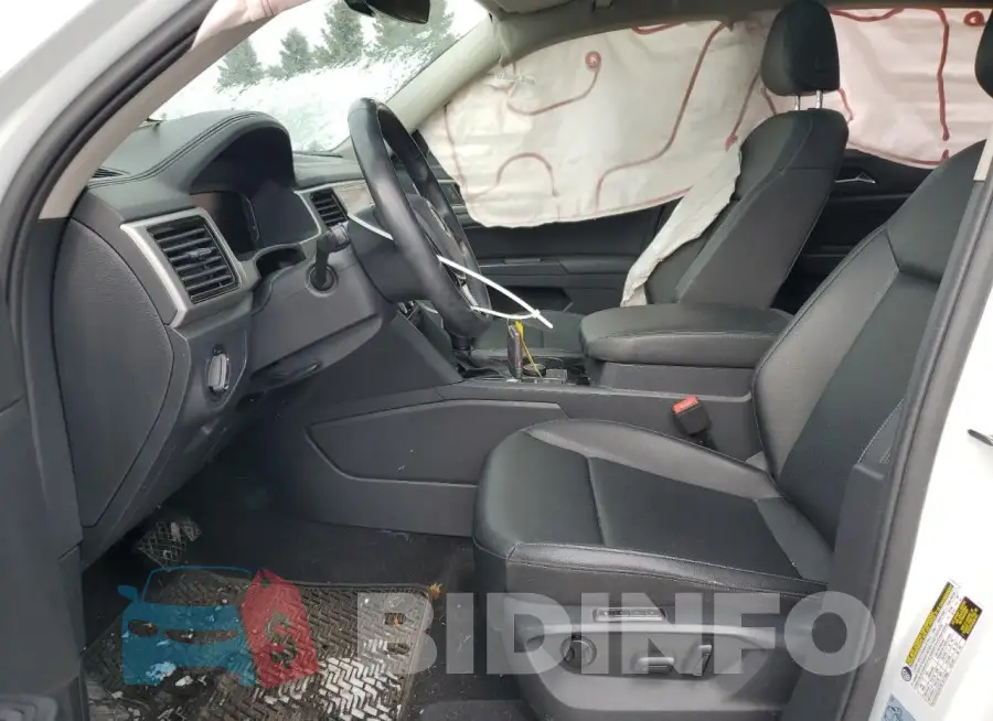 1V2MR2CA5LC505007 Photo# 7