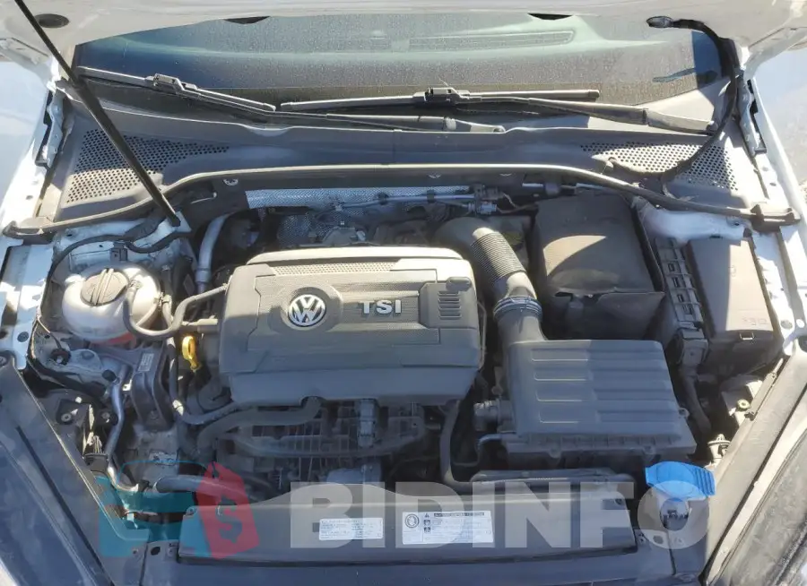 3VW4T7AU4HM037528 Photo# 11