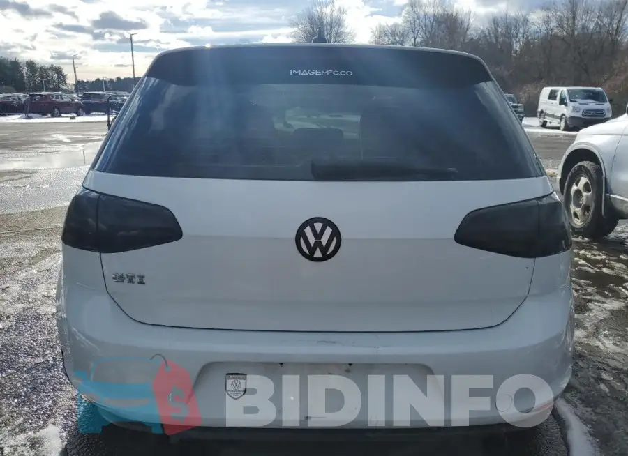 3VW5T7AU2HM008307 Photo# 6