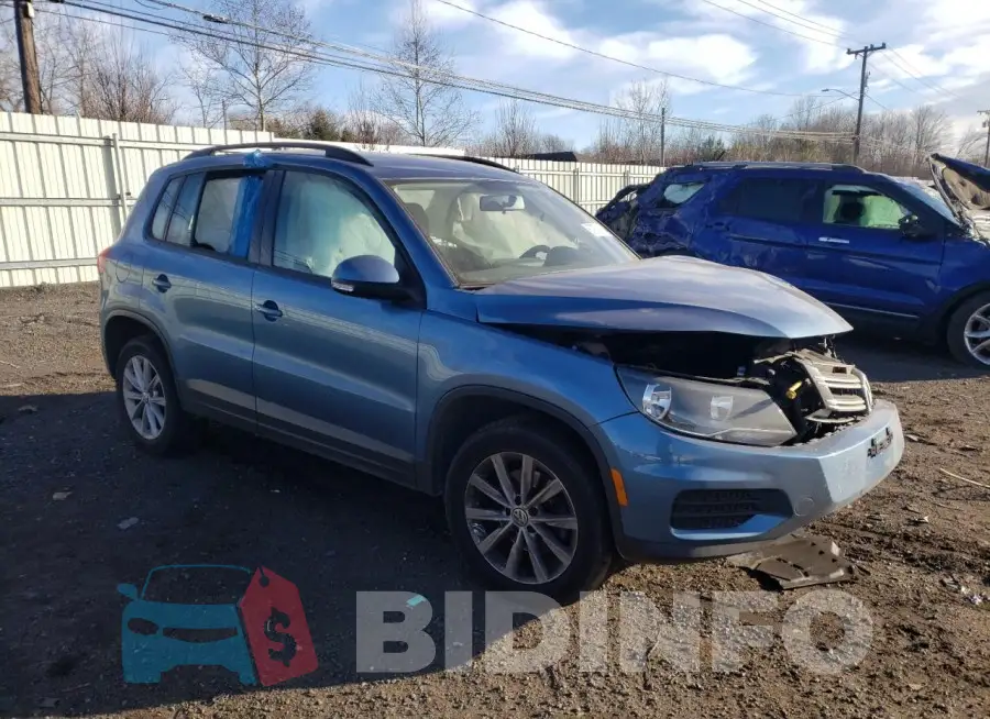 WVGAV7AX7JK000413 Photo# 4