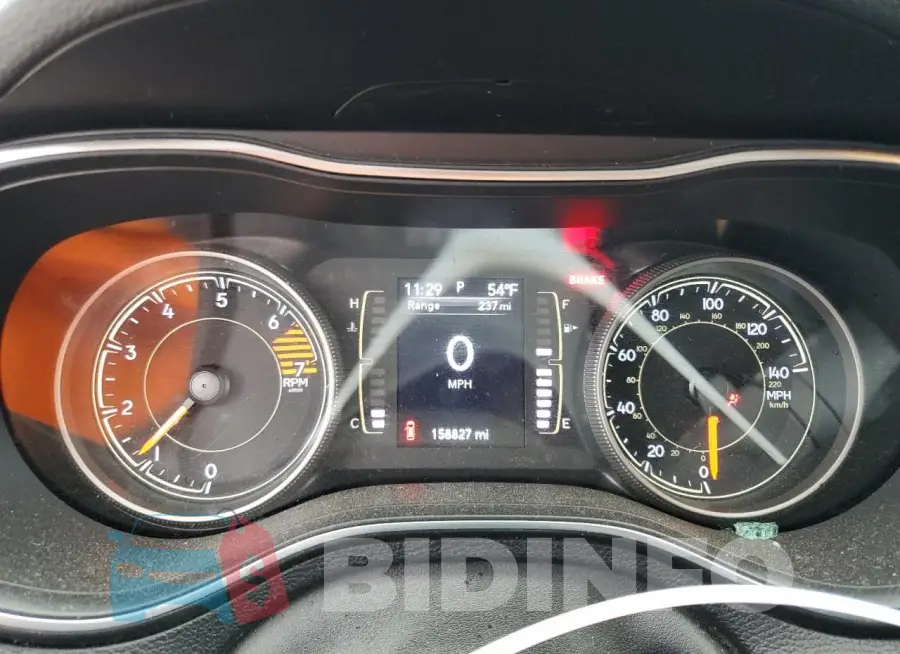 1C4PJLCB8KD296987 Photo# 9