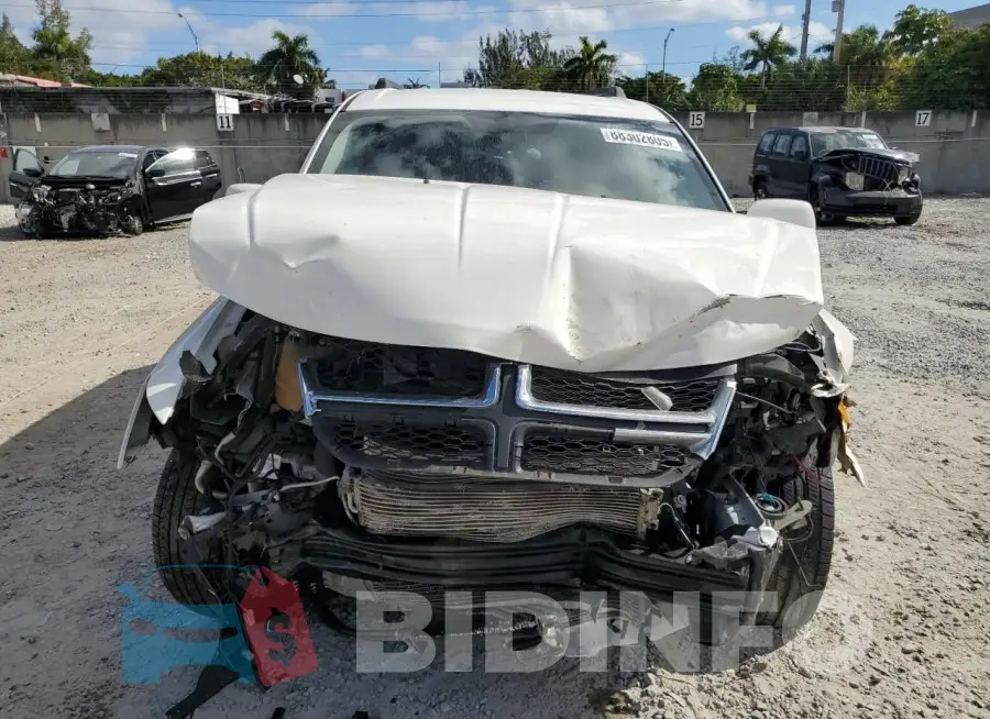 3C4PDCBG4GT141343 Photo# 5