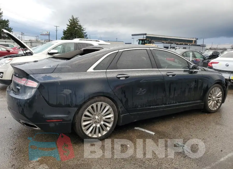 3LN6L2J93GR625962 Photo# 3