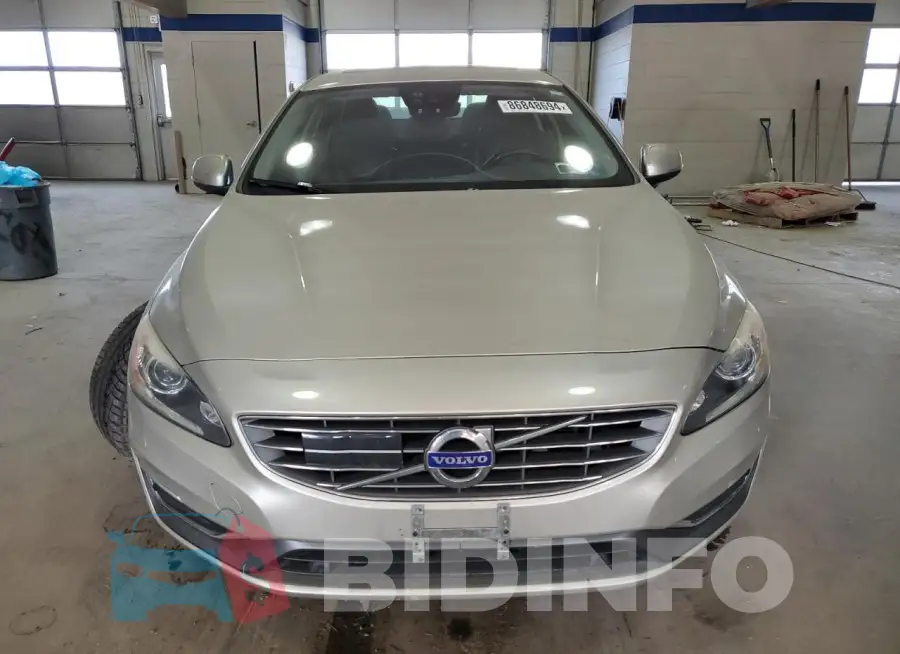 LYV402TM0HB130872 Photo# 5