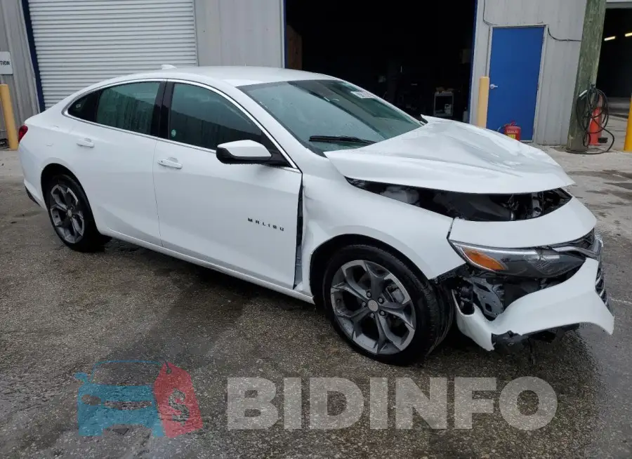 1G1ZD5ST5RF151130 Photo# 4
