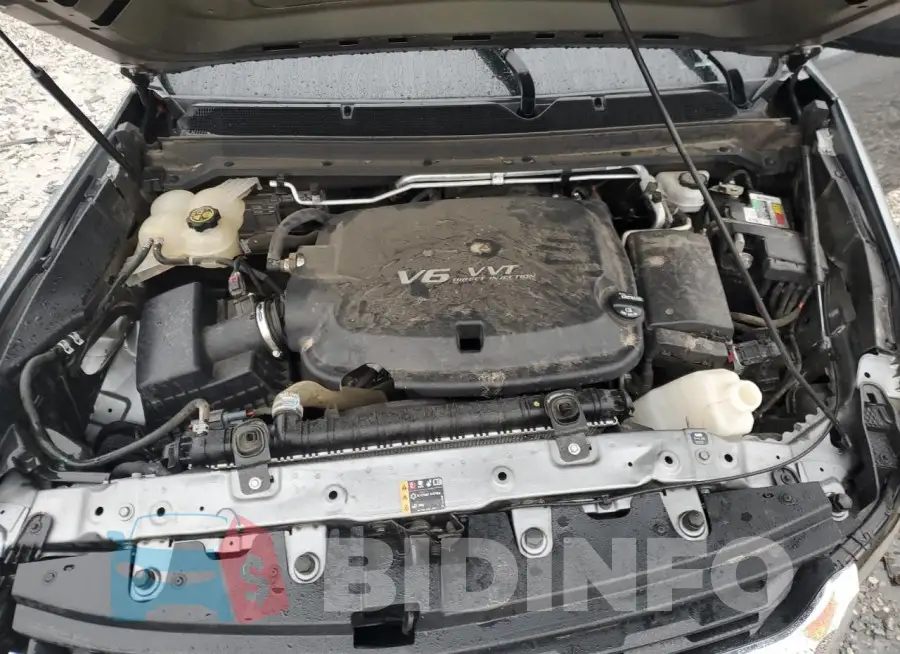 1GCHSBEN6J1209056 Photo# 11