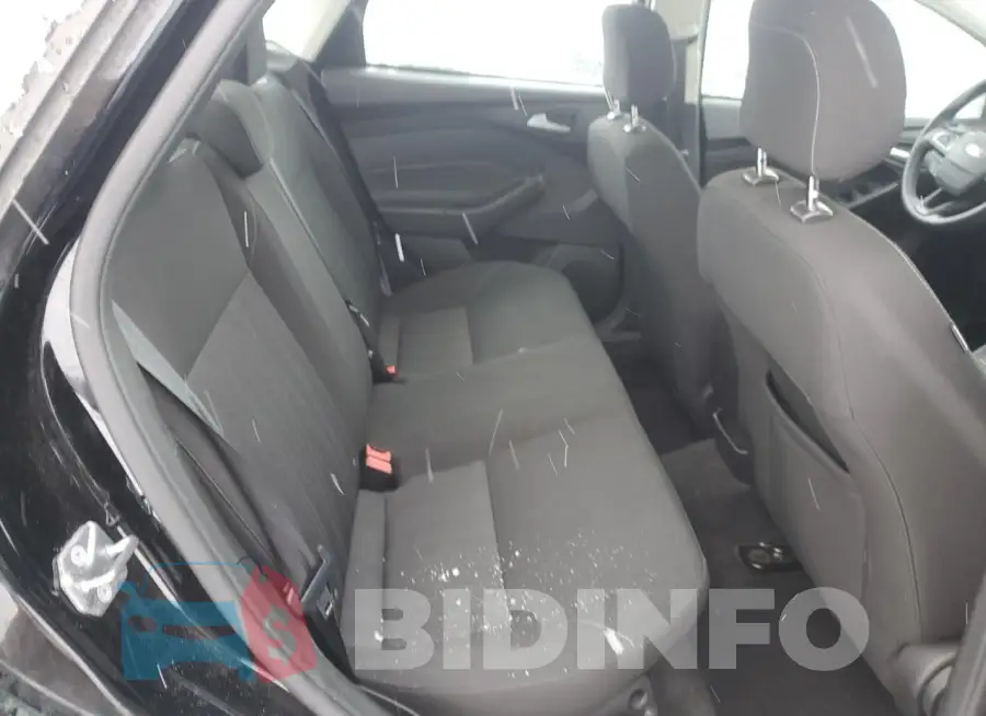 1FADP3F21JL228876 Photo# 10